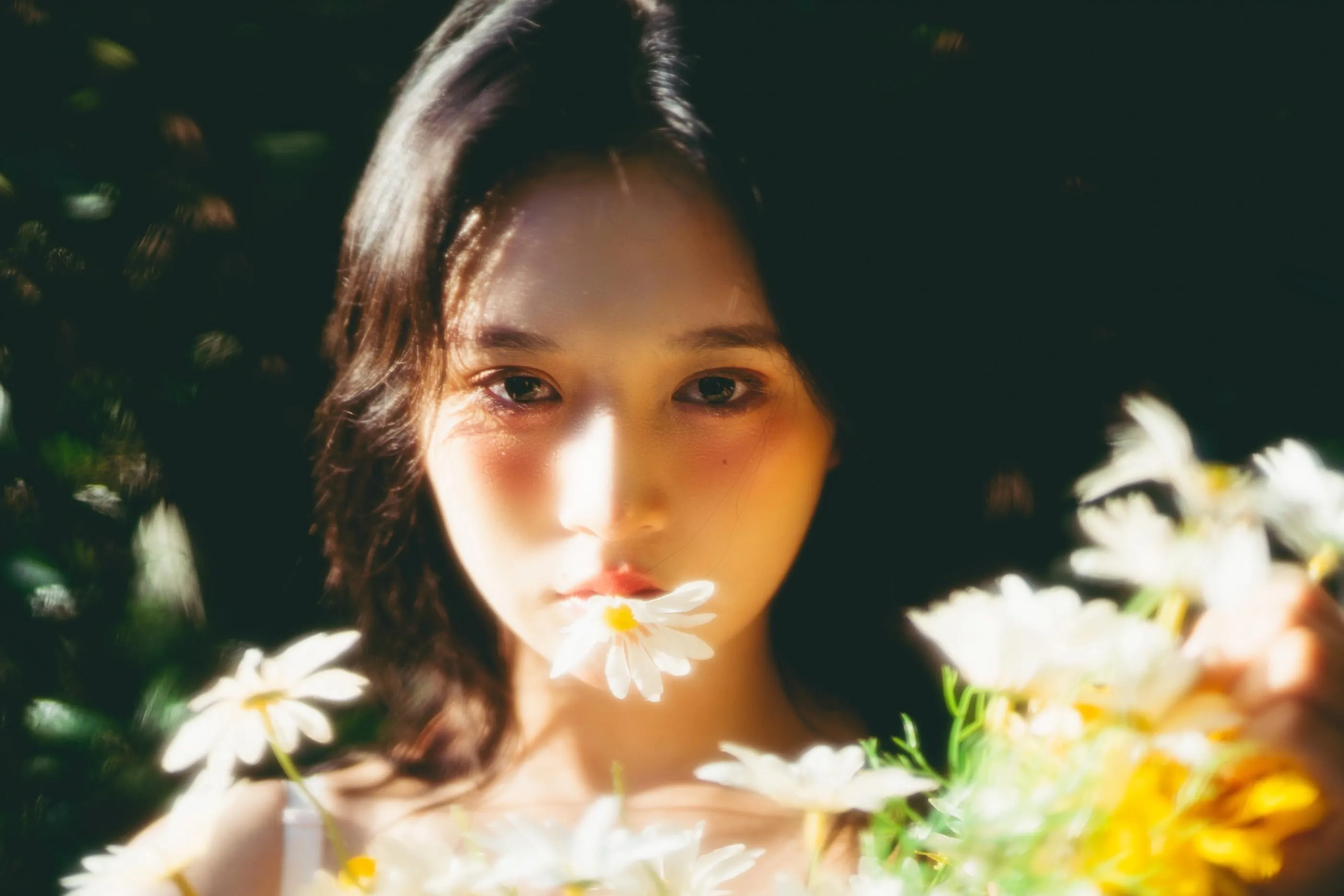 [艺图语] 2022.06.11 光 奶文文 [21P]插图2